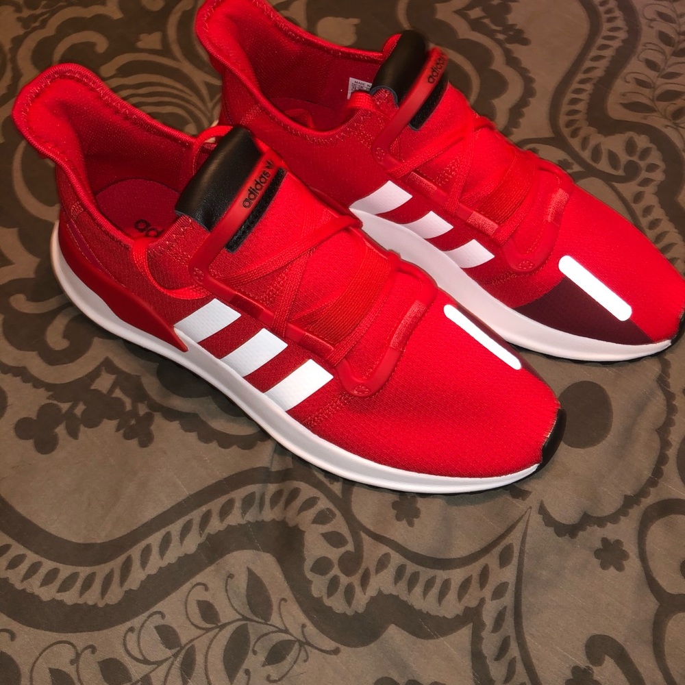 Adidas runners